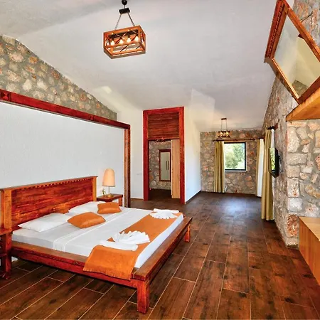 2 Bedroom Private With Infinity Pool And Sea View Faralya